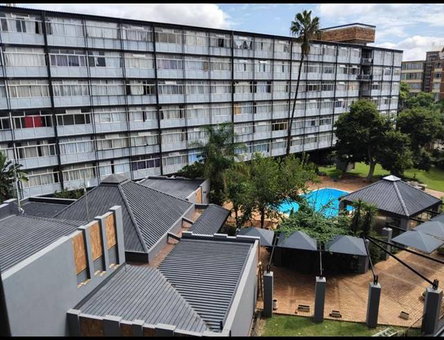 2 BEDROOM APARTMENT FOR SALE IN MUCKLENEUK